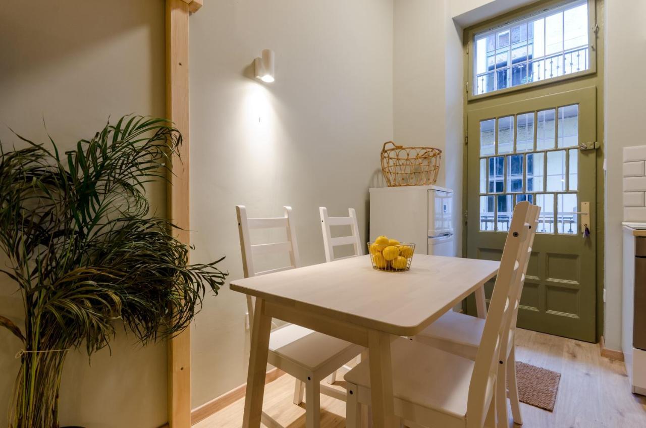 Cosy Studio In Party District Ak20S Budapest Exterior photo
